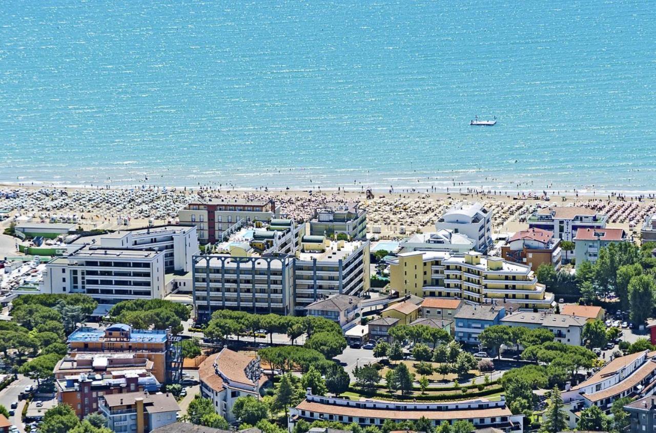 Residence Cristoforo Colombo - Carraro Immobiliare - Family Apartments カオルレ エクステリア 写真