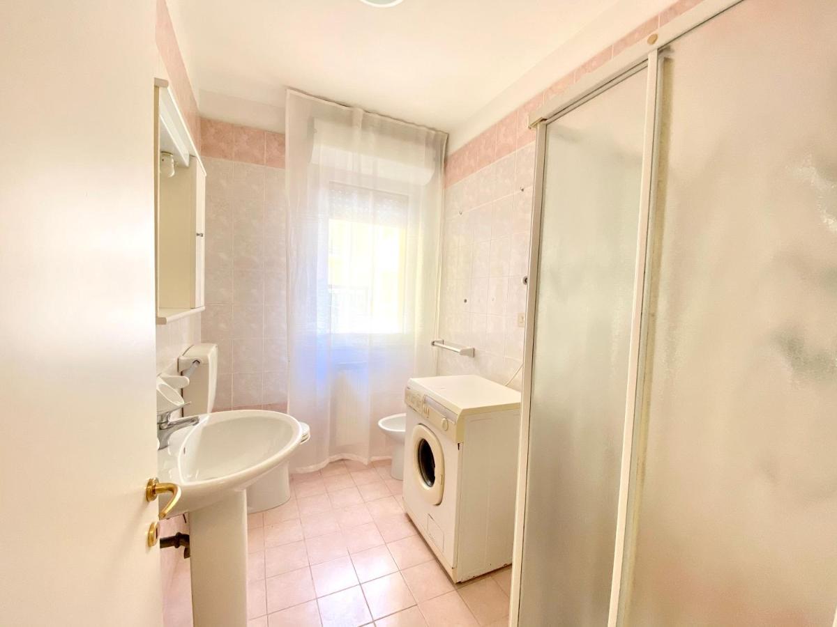 Residence Cristoforo Colombo - Carraro Immobiliare - Family Apartments カオルレ エクステリア 写真